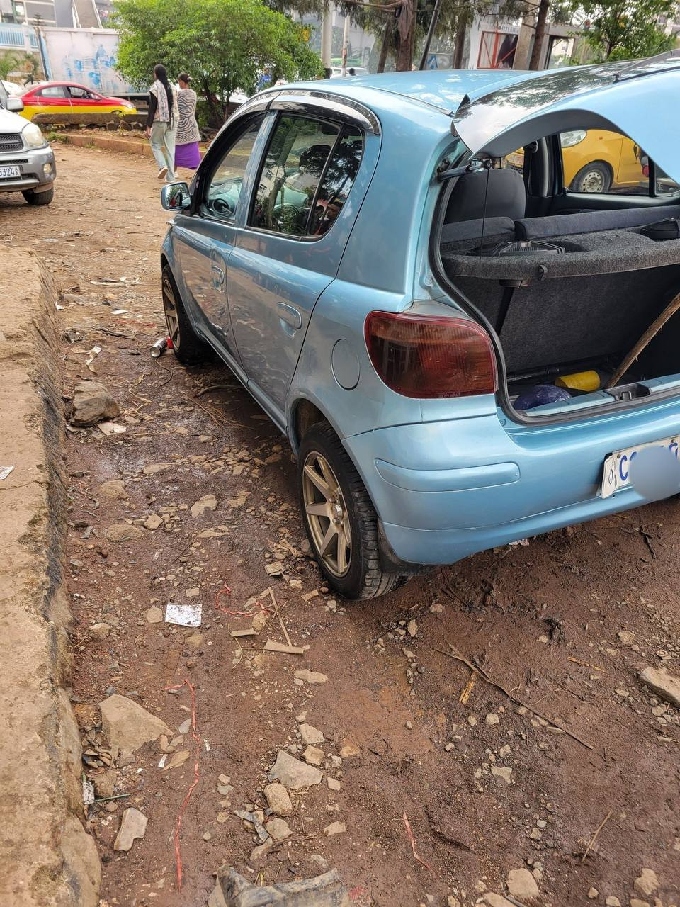 2021 toyota vitz - Image 8