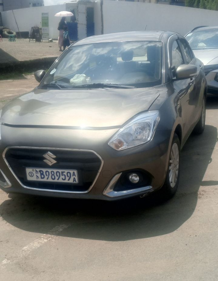 2021 Suzuki Suzuki Dzire - Image 1