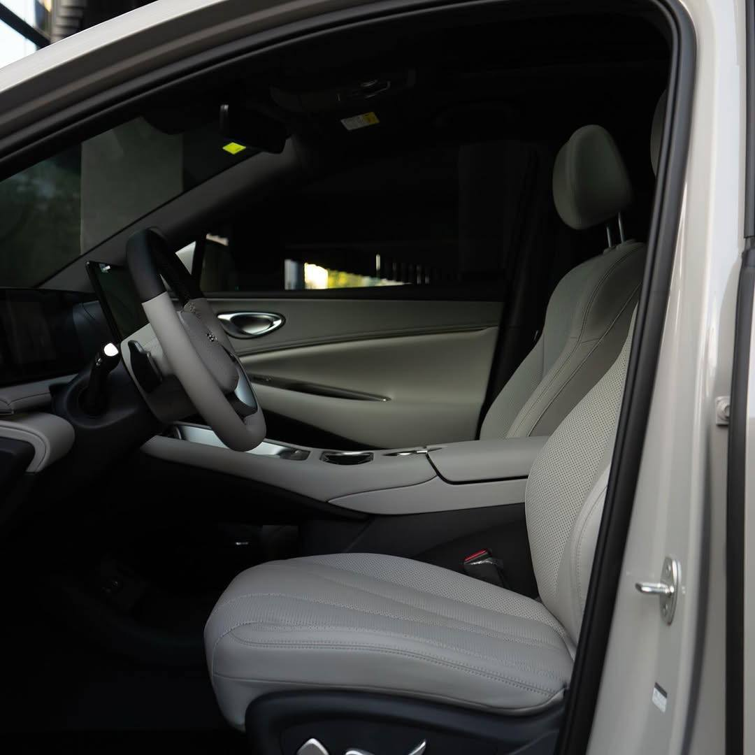 2025 BYD Sealion 06 EV - Image 3