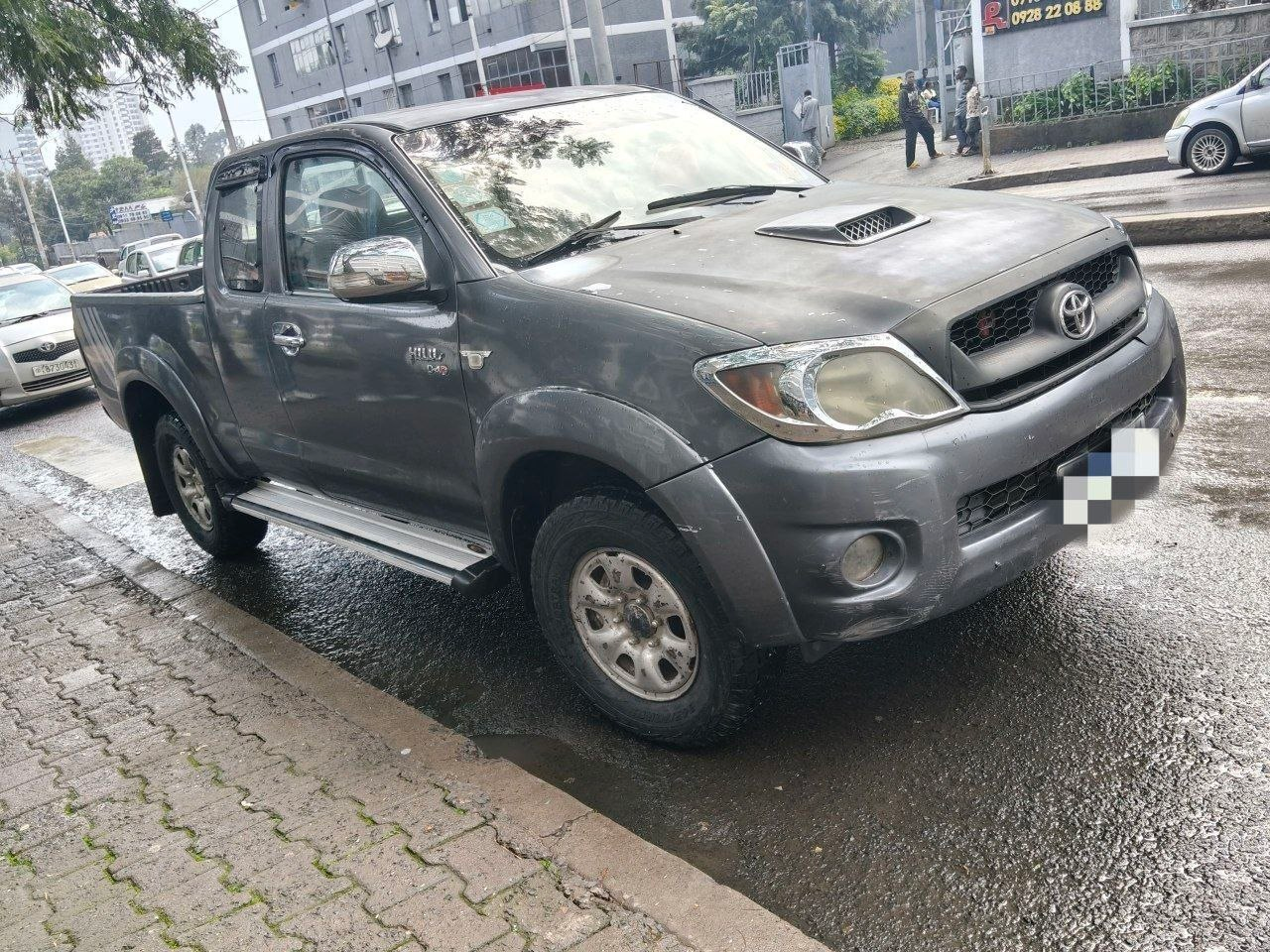 2008 TOYOTA HILUX ~ X-CAB - Image 1